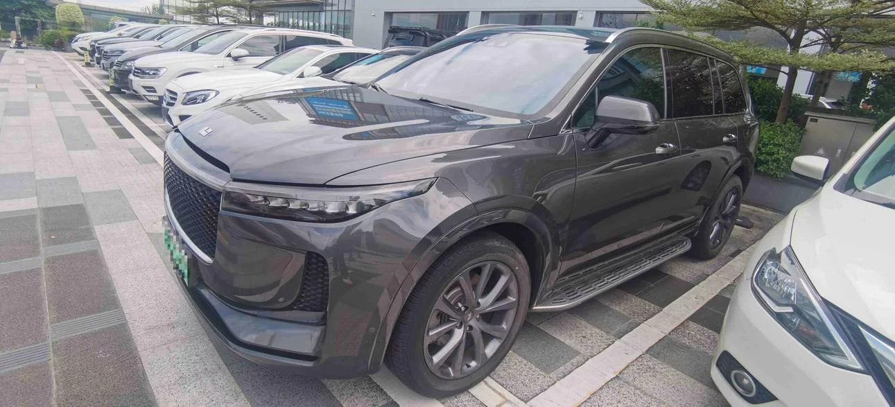 Lixiang ONE