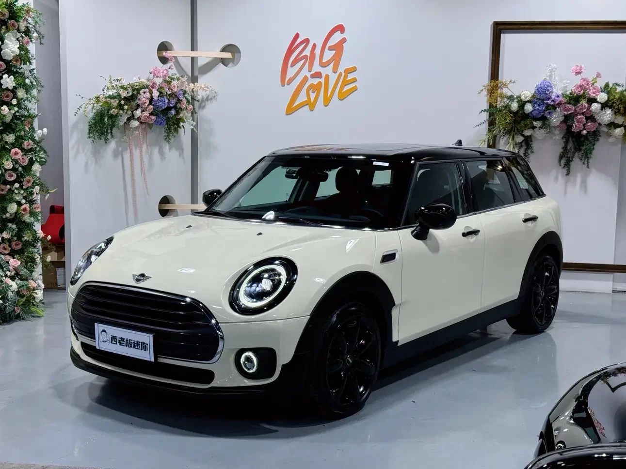 MINI CLUBMAN