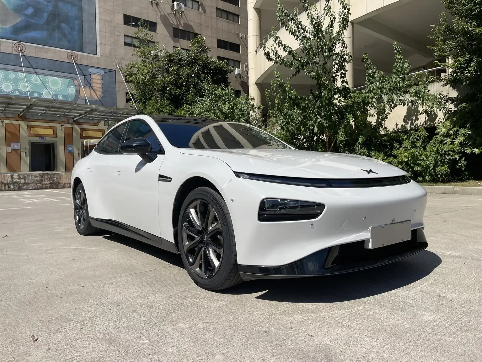 Xpeng P7