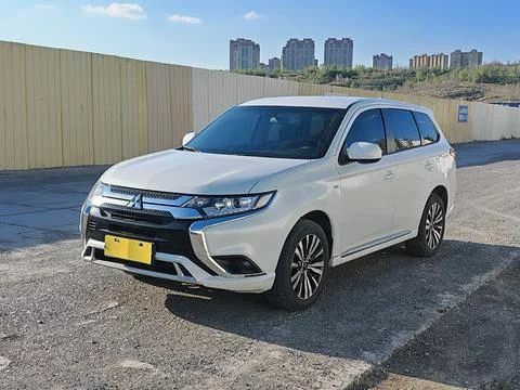 Mitsubishi Outlander  из Китая