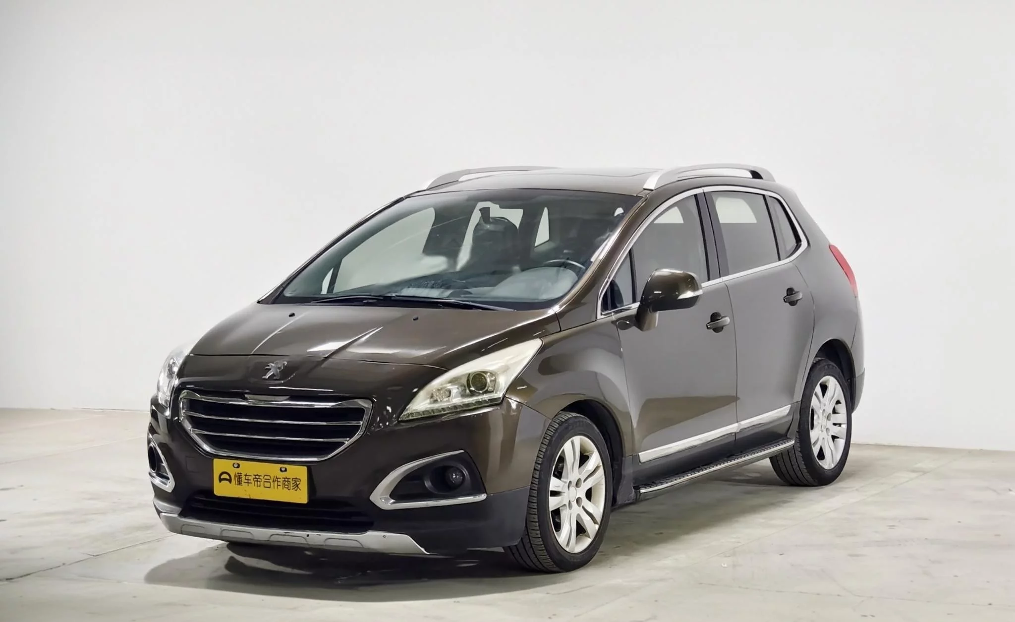 Peugeot 3008  из Китая