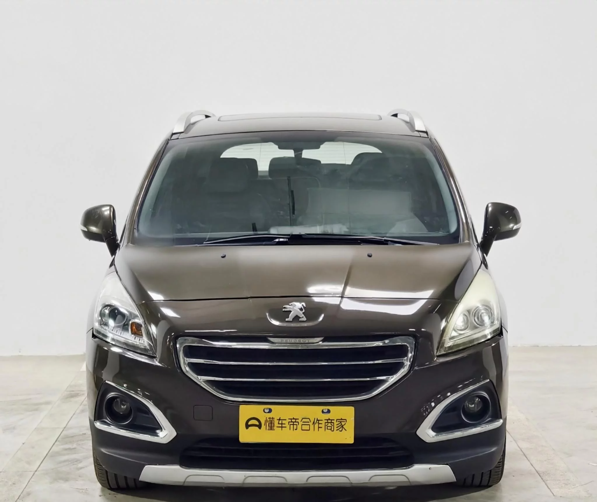 Peugeot 3008  из Китая