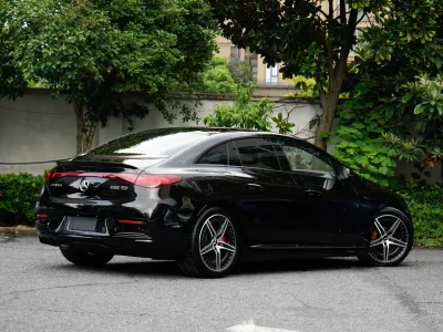 Mercedes-Benz EQE AMG