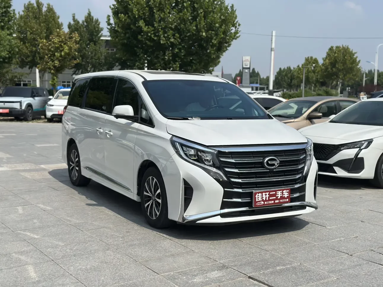GAC Trumpchi M8