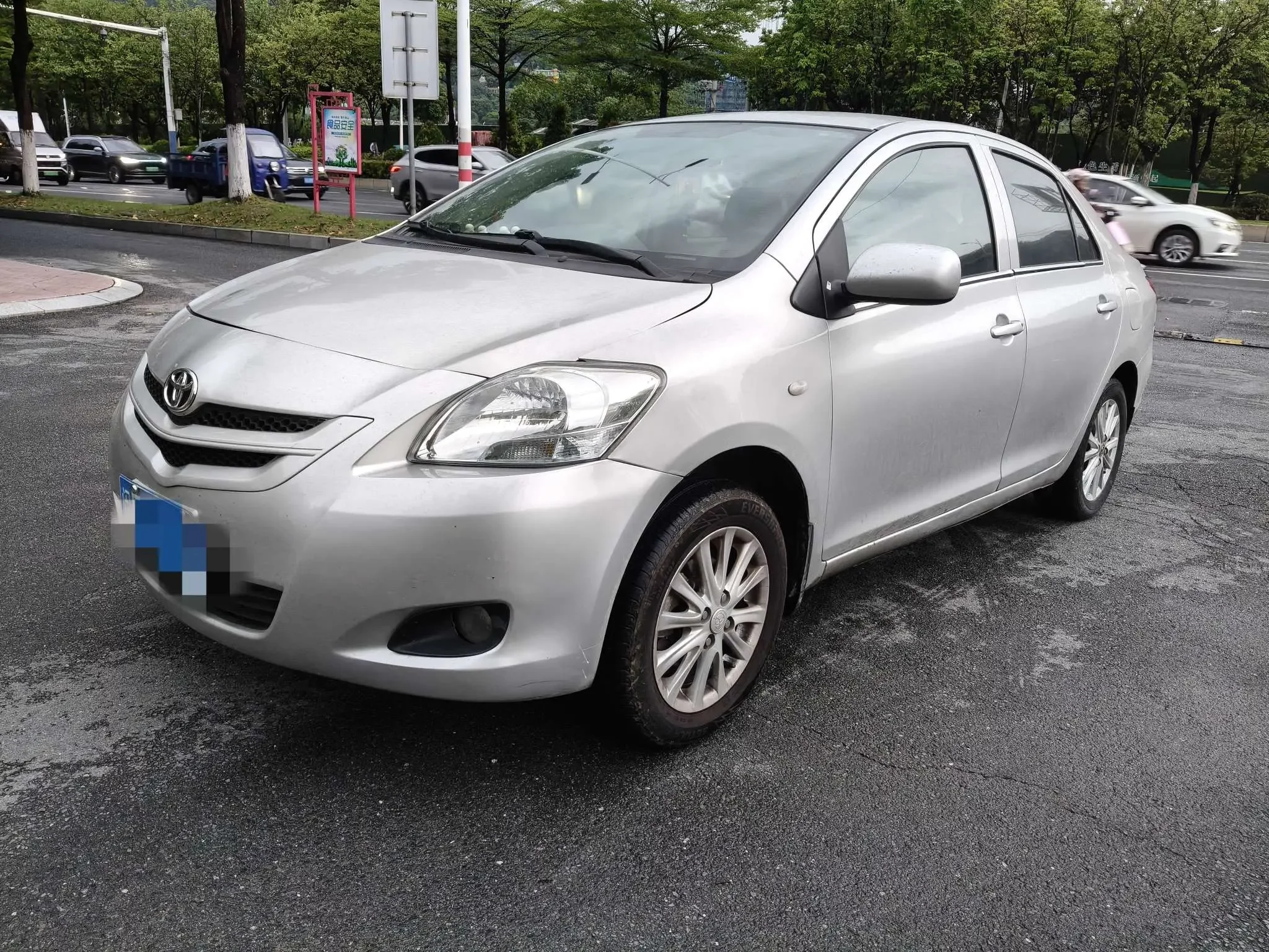 Toyota Vios  из Китая