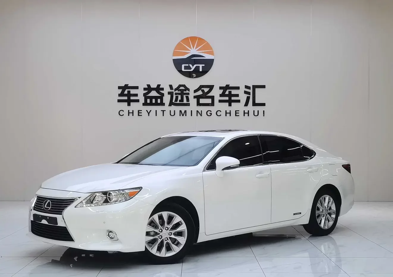 Lexus ES