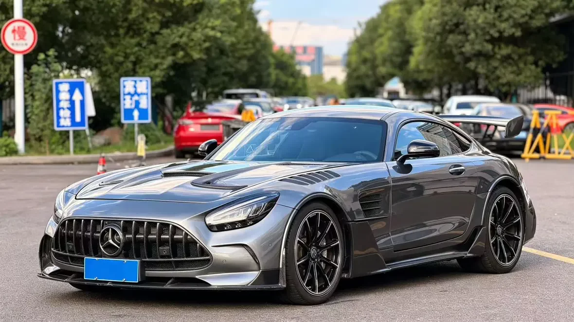 Mercedes-Benz AMG GT