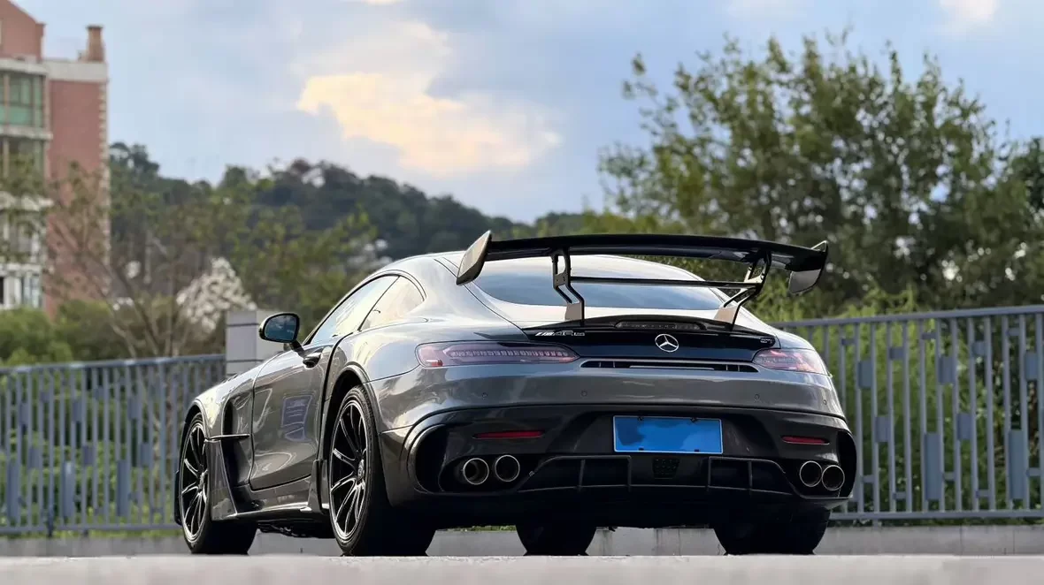 Mercedes-Benz AMG GT