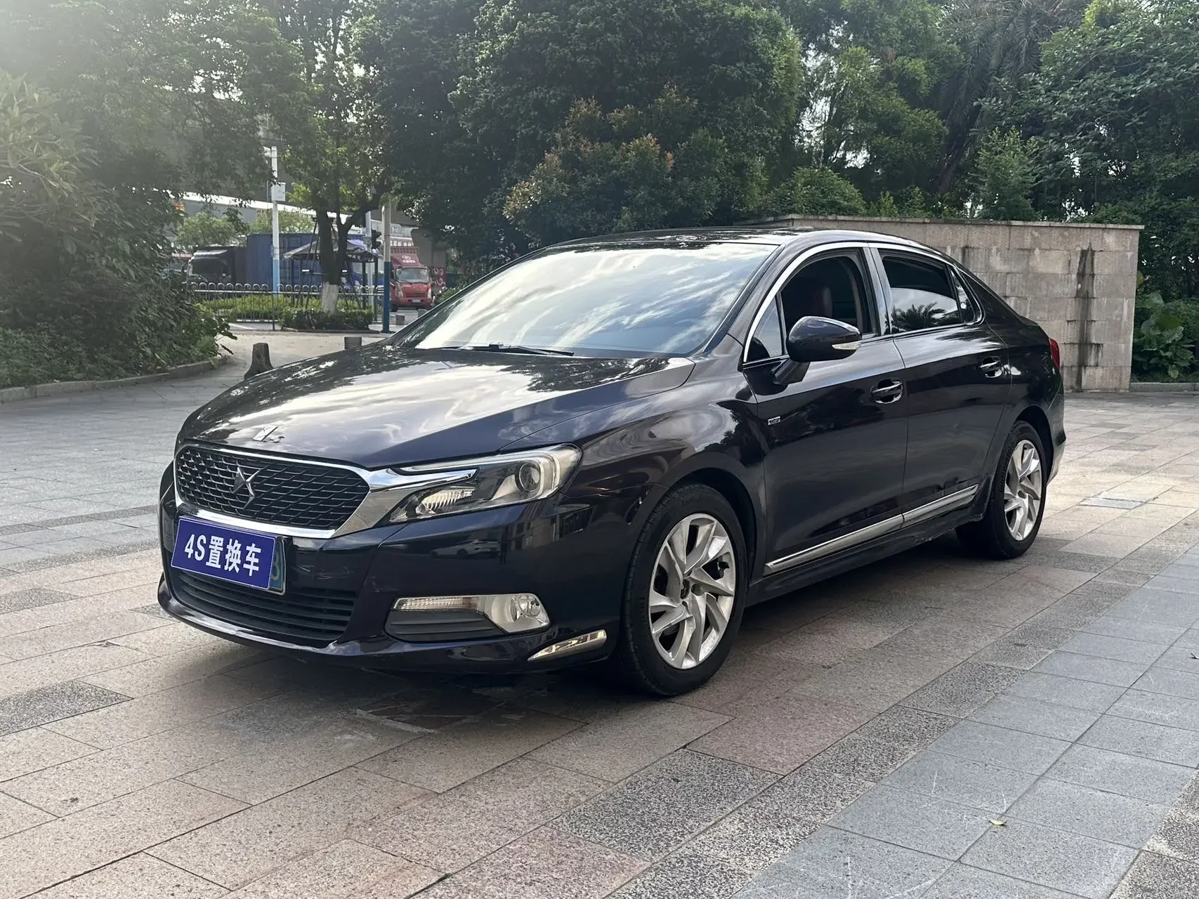 DS 5LS  из Китая