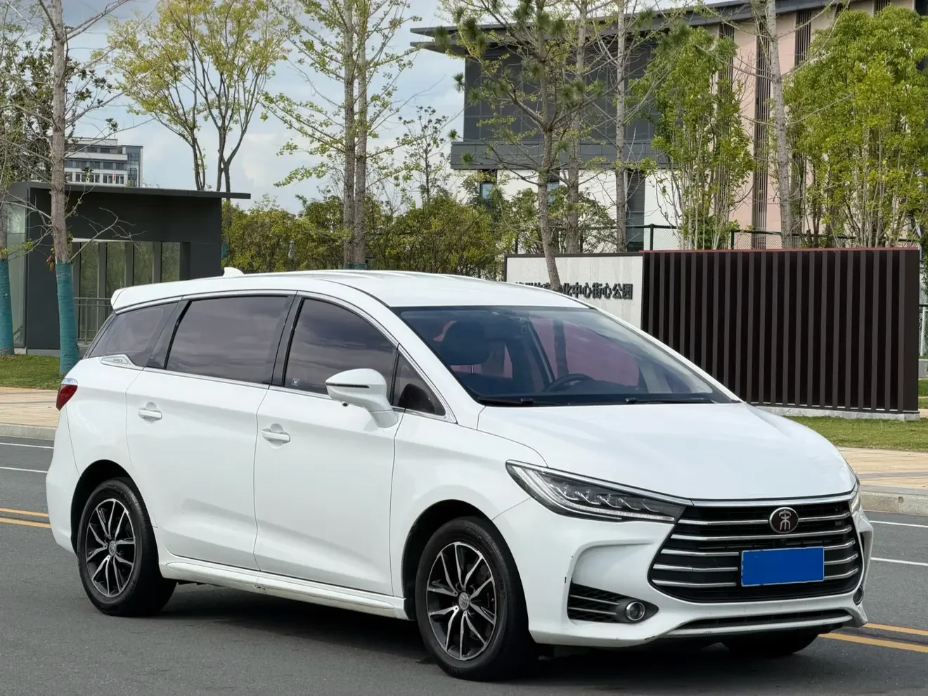 BYD Song MAX