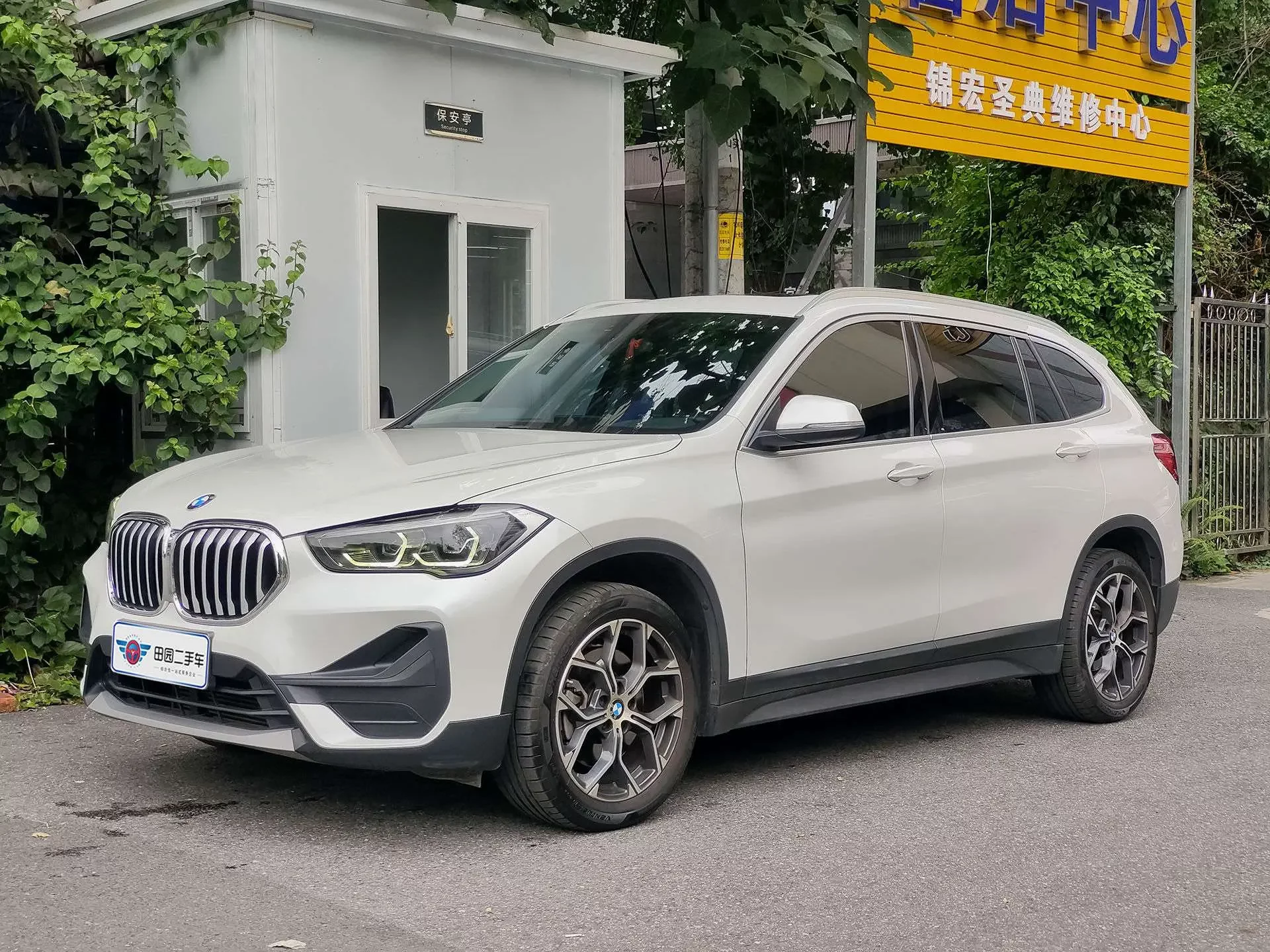 BMW X1