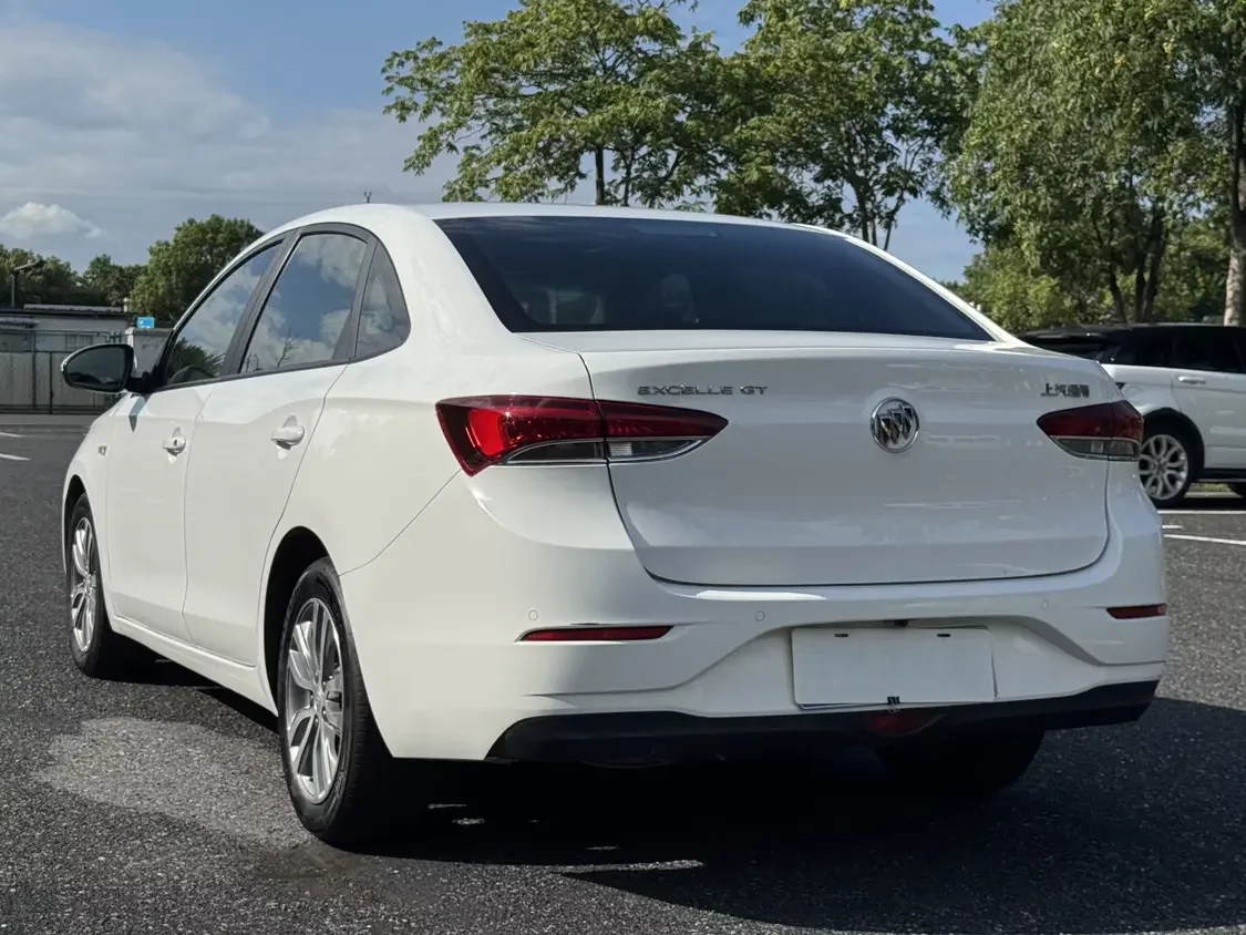 Buick Yinglang
