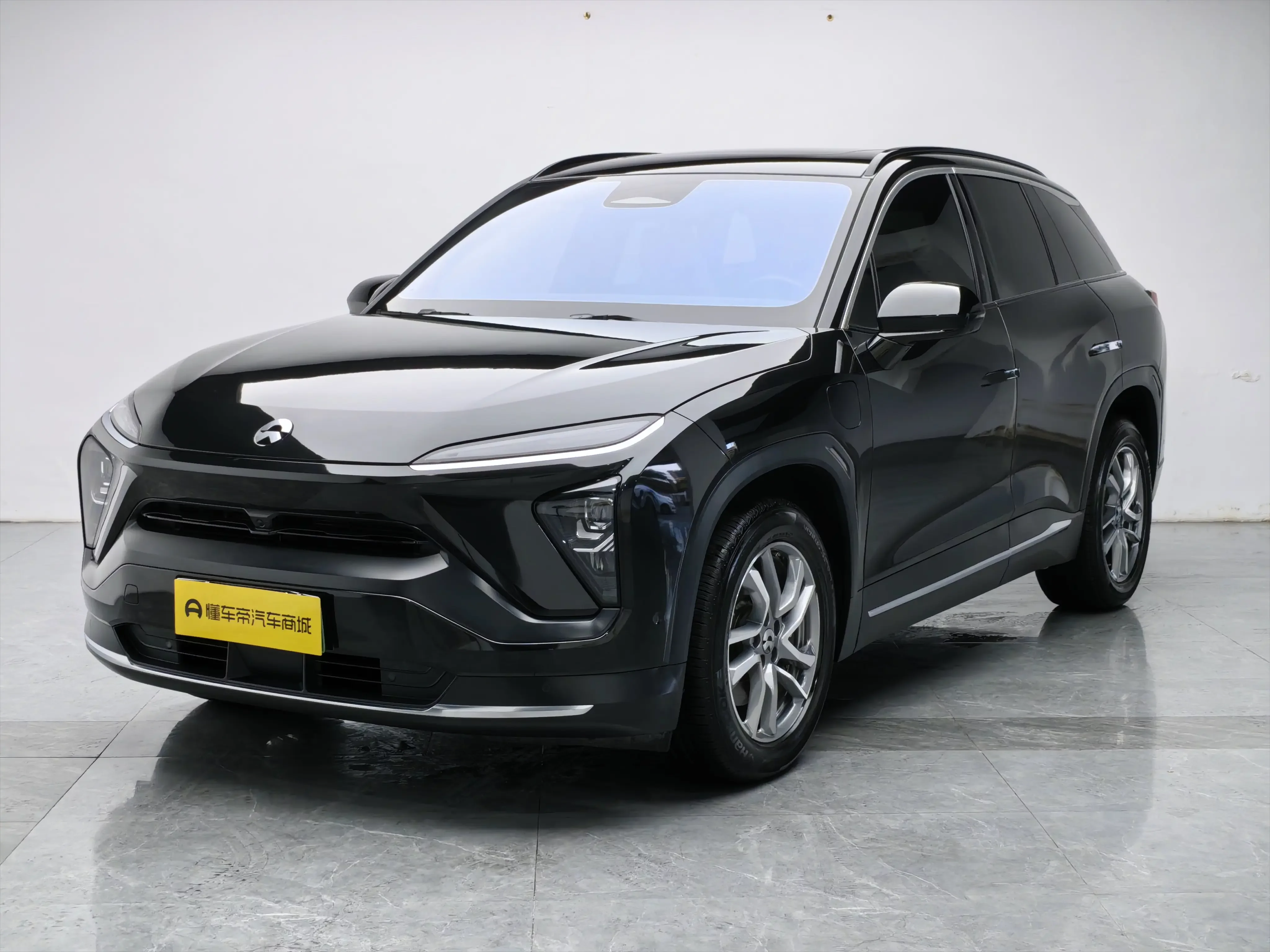 NIO ES6