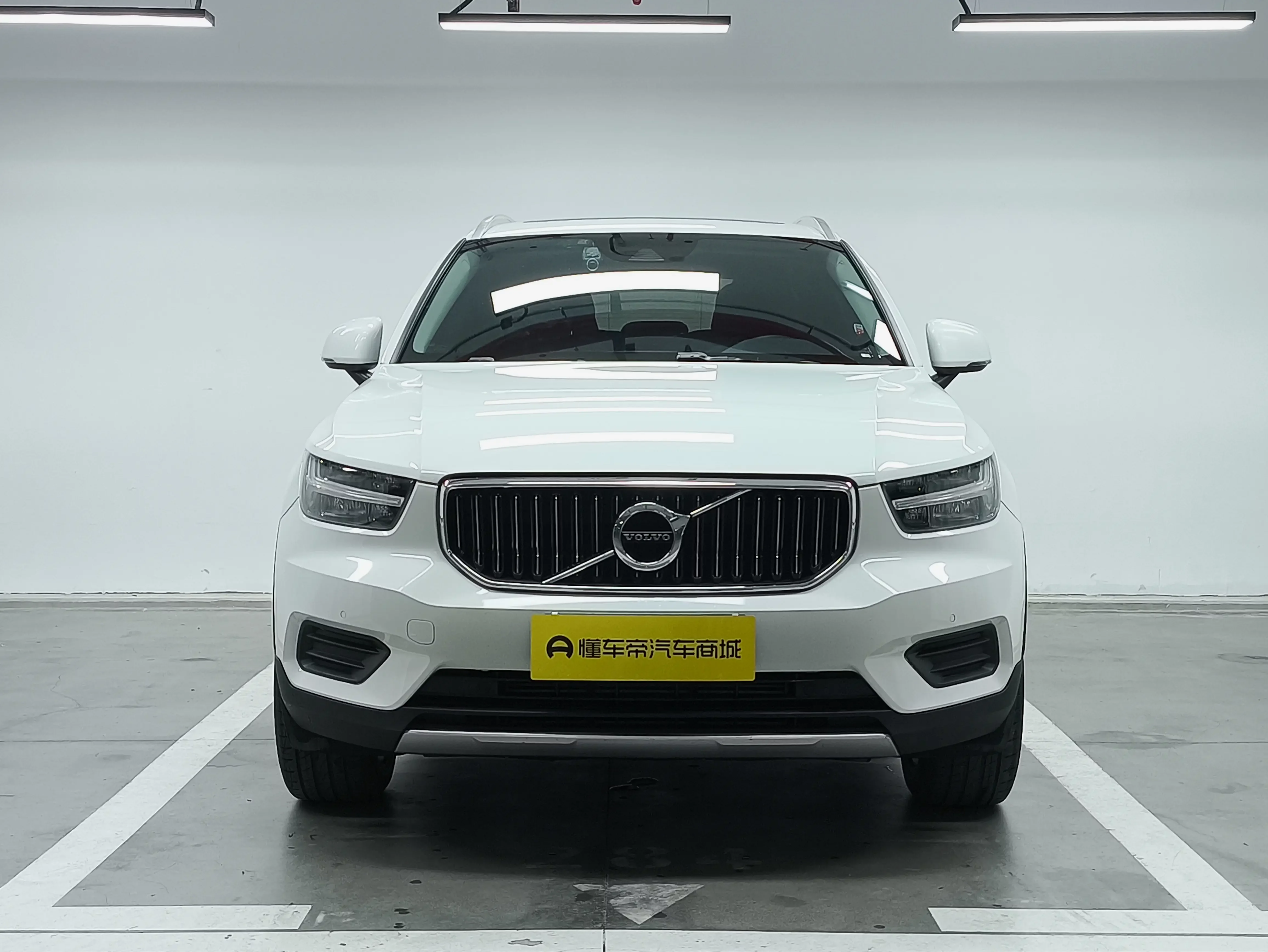 Volvo XC40  из Китая