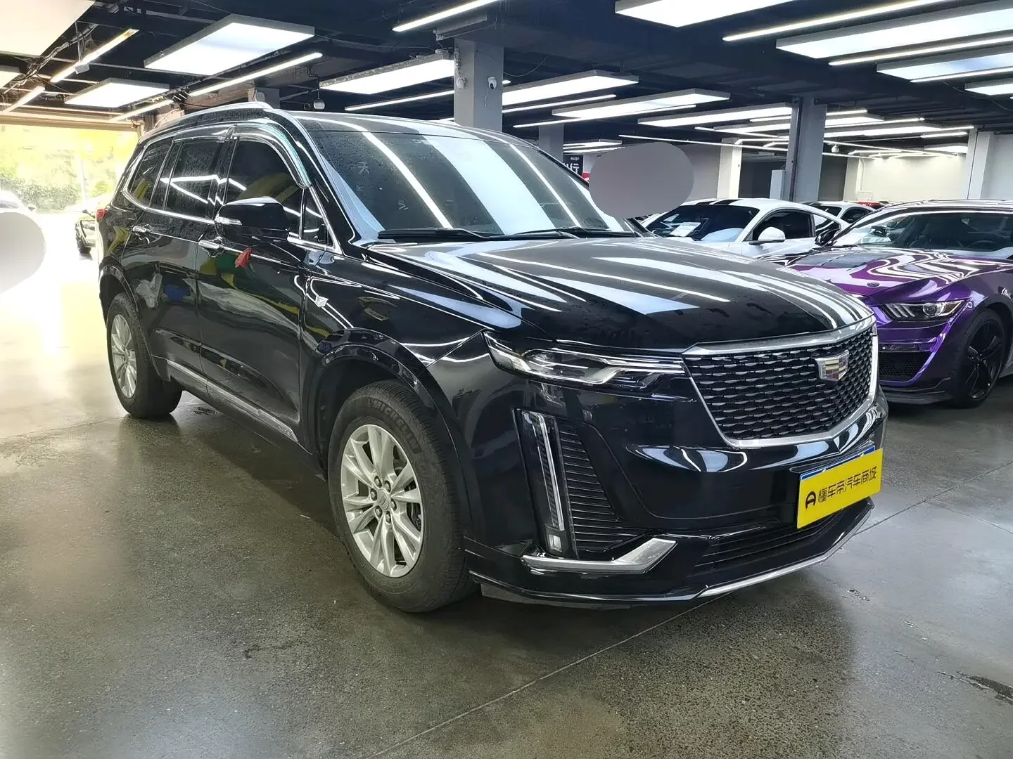 Cadillac XT6