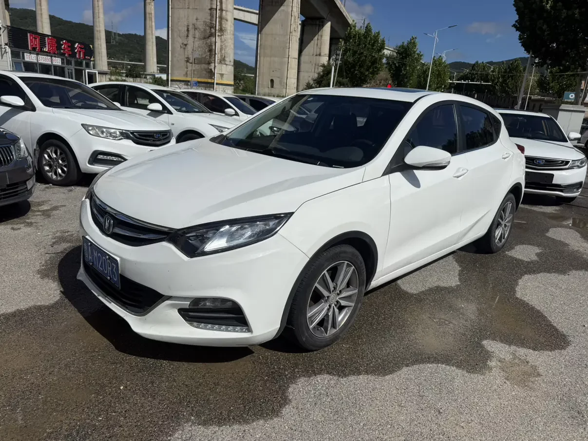 Changan Eado XT