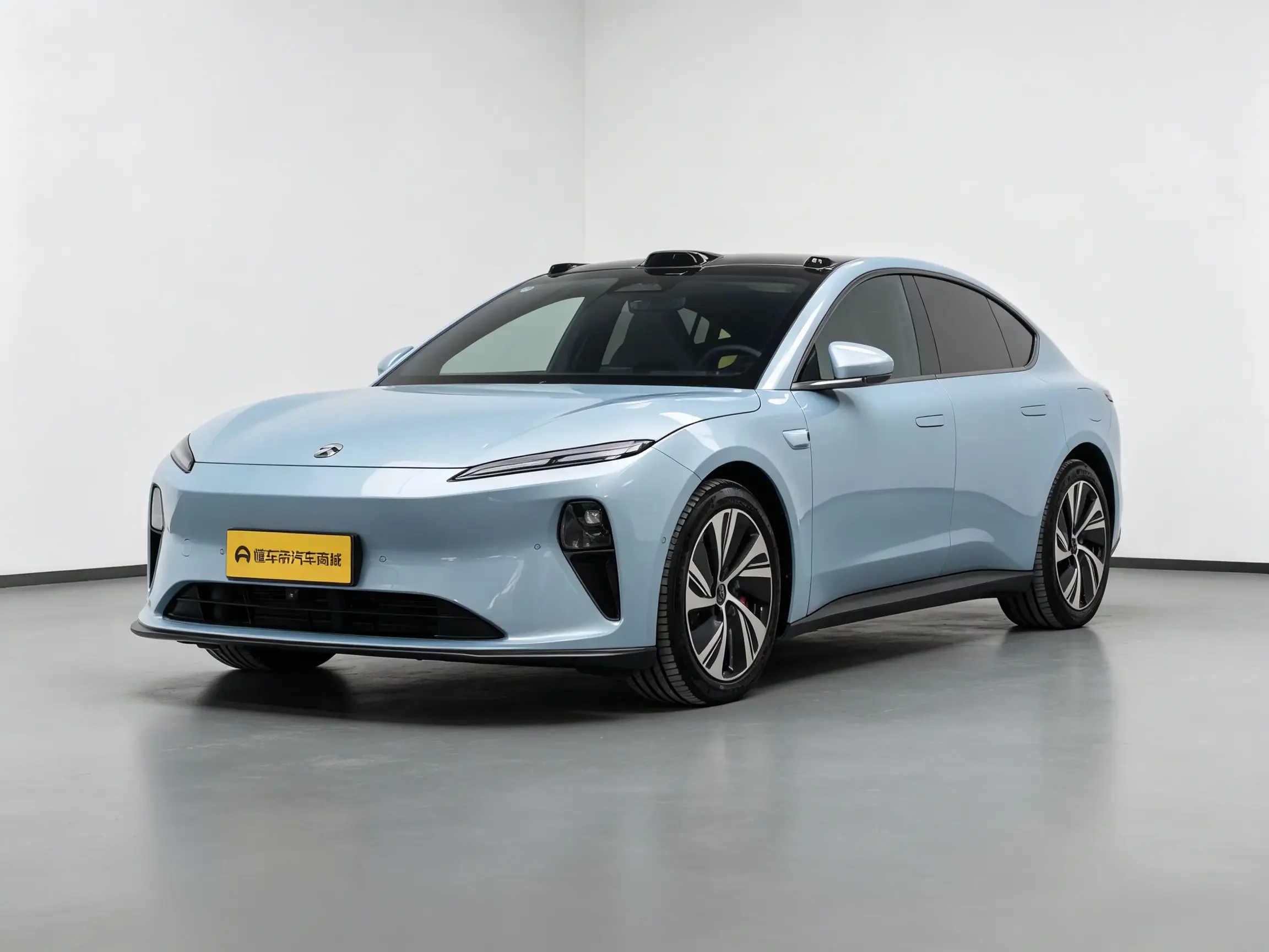 NIO ET5