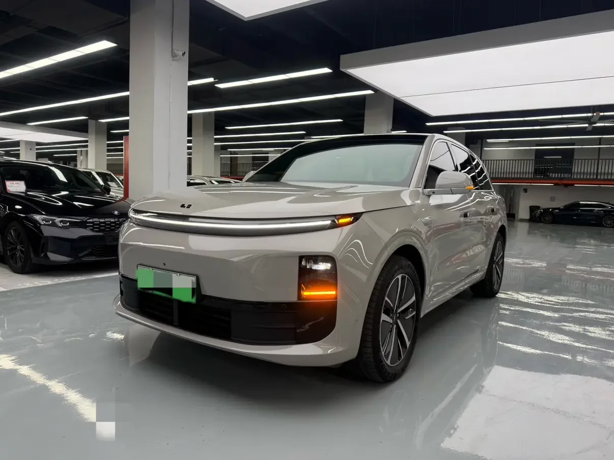 Lixiang L6