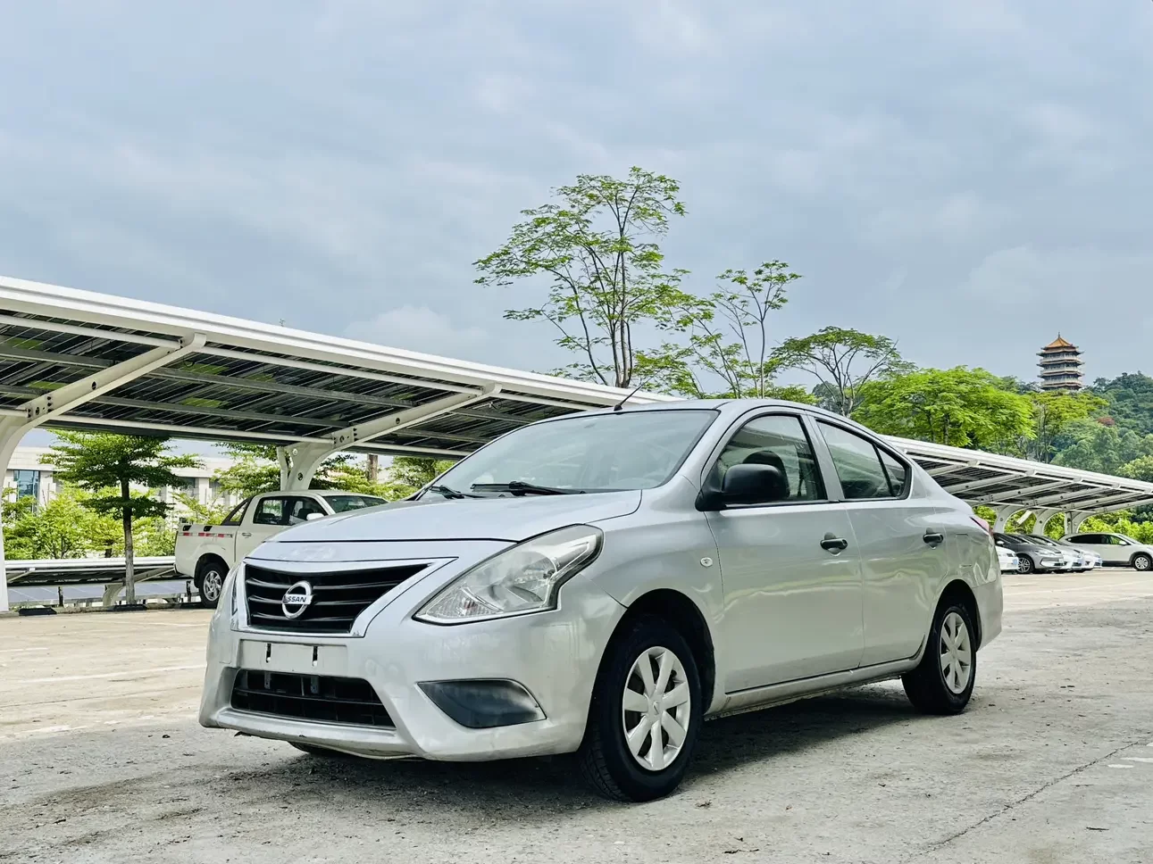 Nissan Sunlight