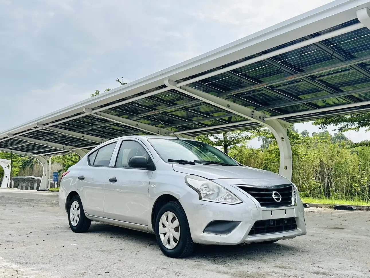 Nissan Sunlight