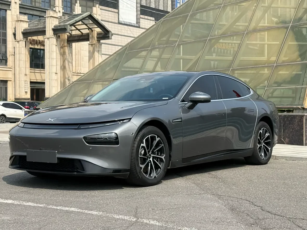 Xpeng P7