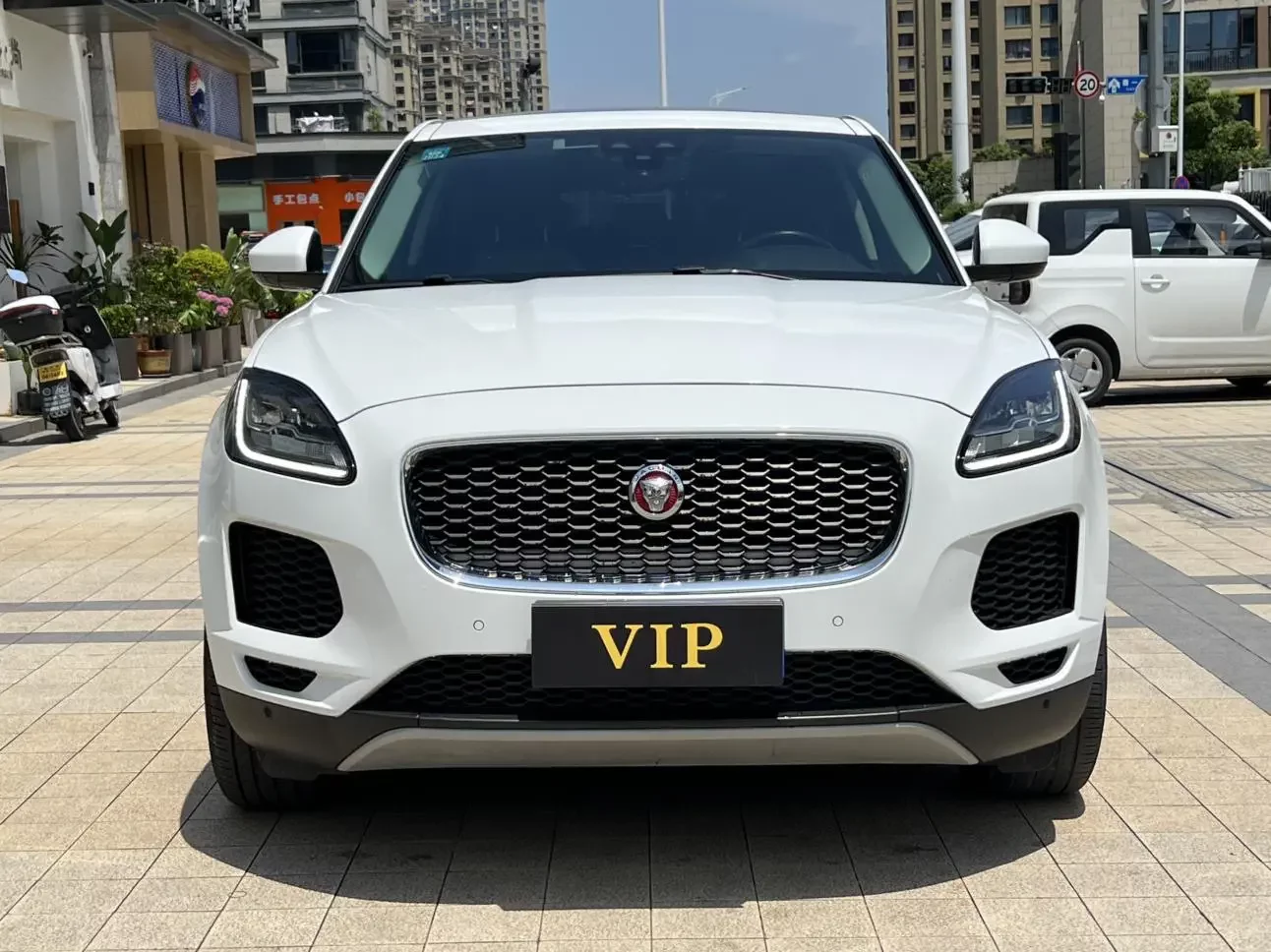 Jaguar E-PACE  из Китая