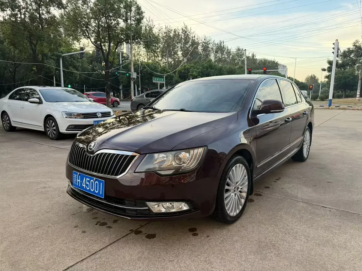 Skoda SuperB