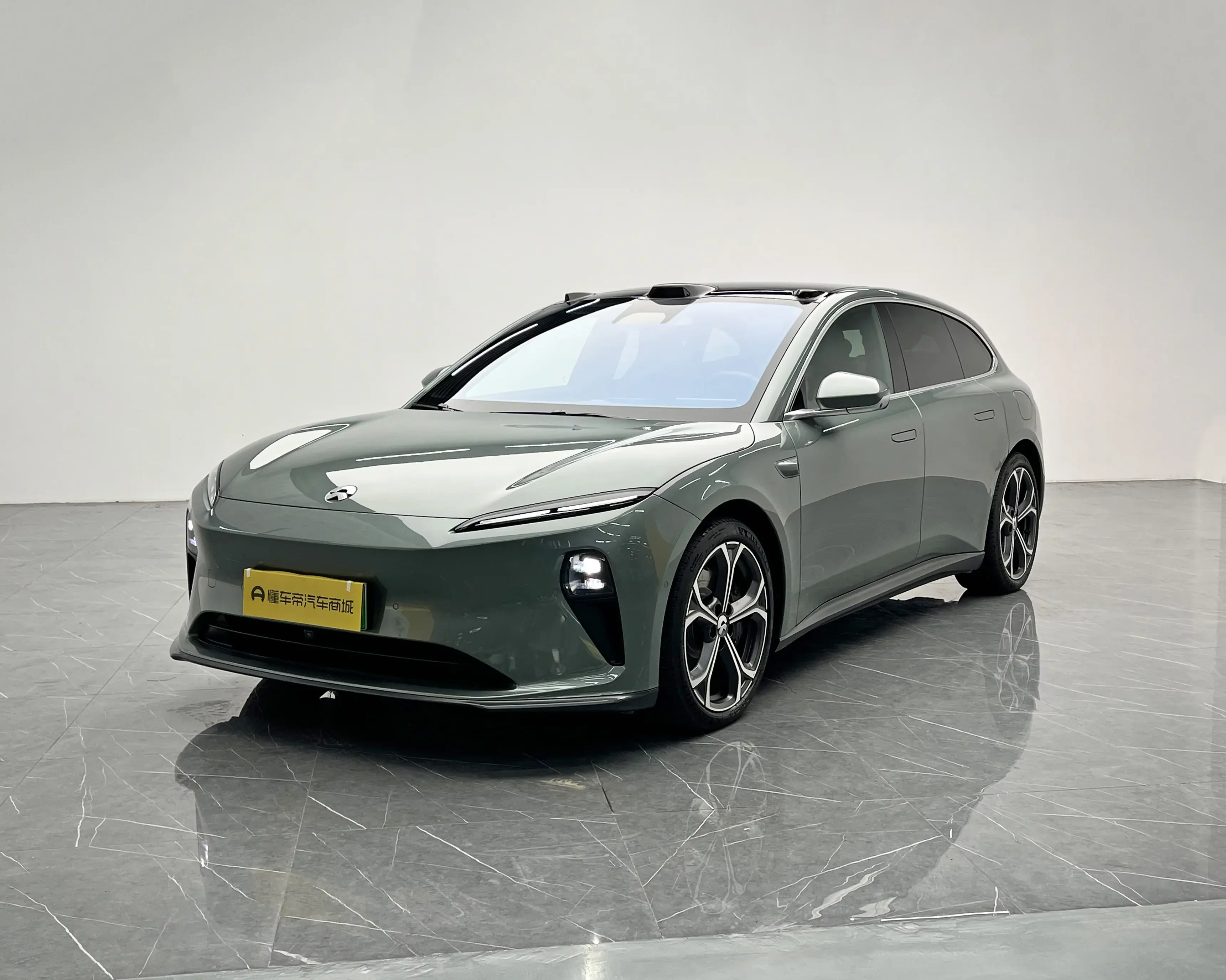 NIO ET5T