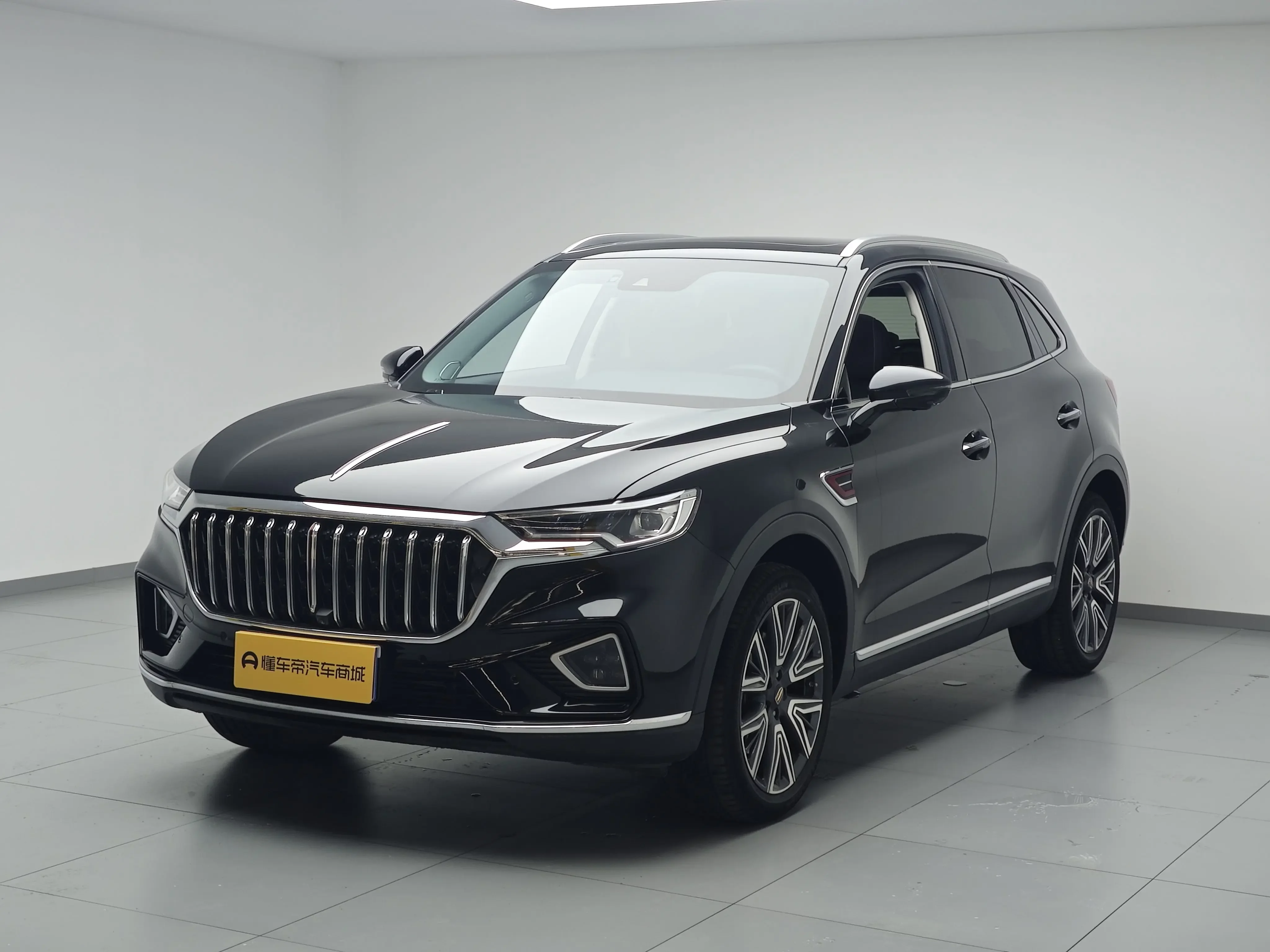 Hongqi HS5