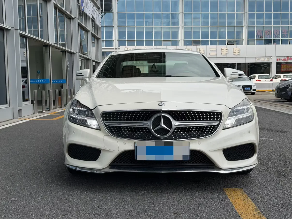 Mercedes-Benz CLS