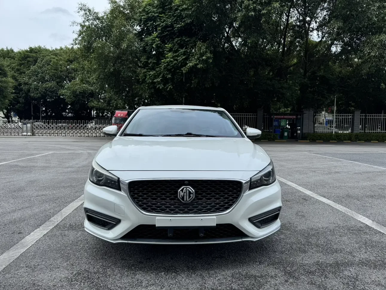 MG 6  из Китая