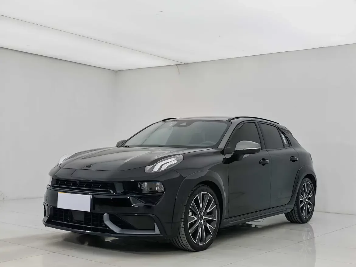Lynk & Co 02 Hatchback