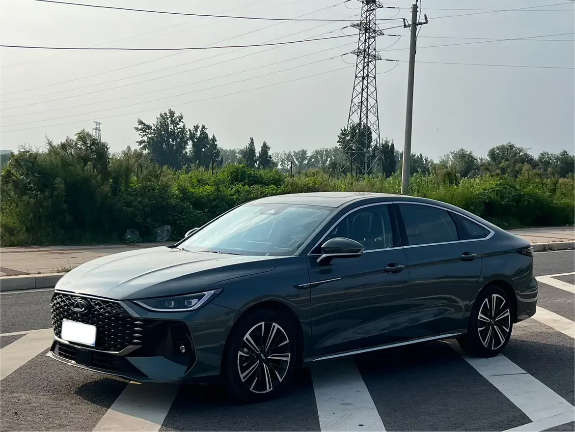 Chery Arrizo 8 PRO