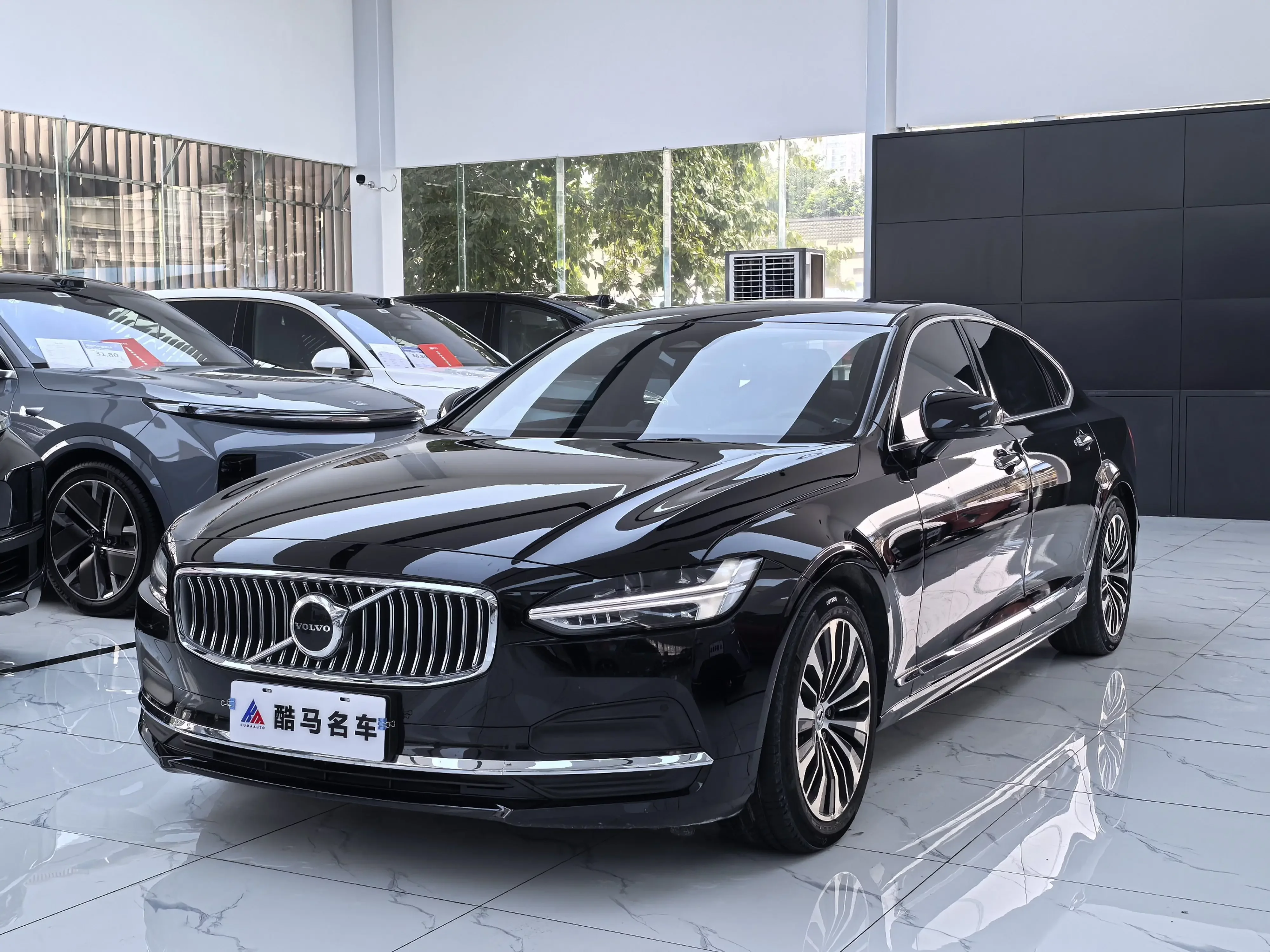 Volvo S90