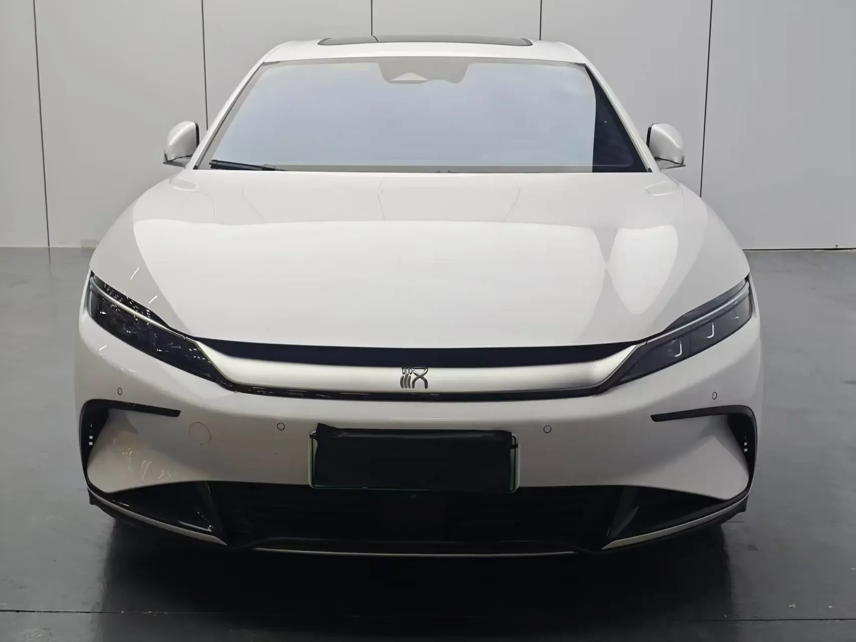 BYD Han EV