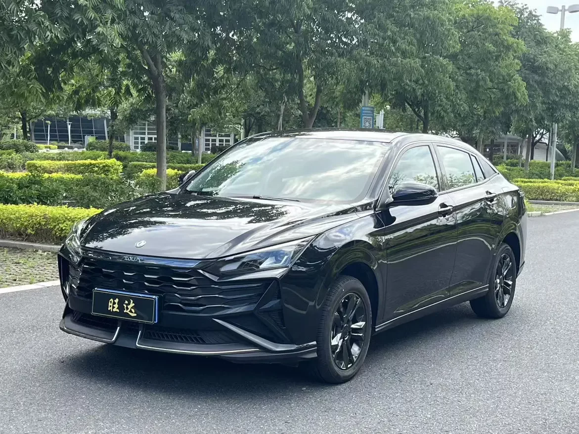 Dongfeng Yixuan