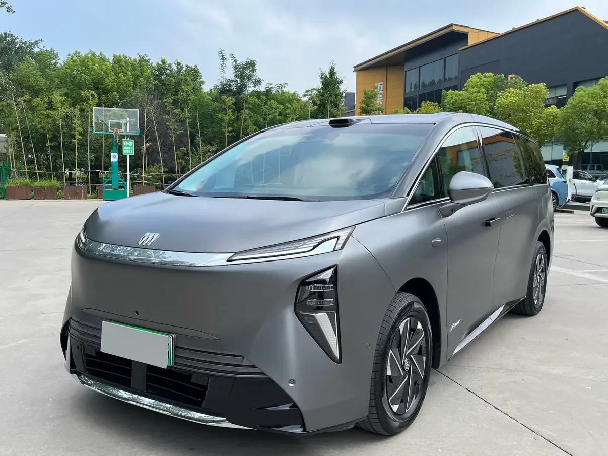 Buick Ultimate Family Pure Electric  из Китая