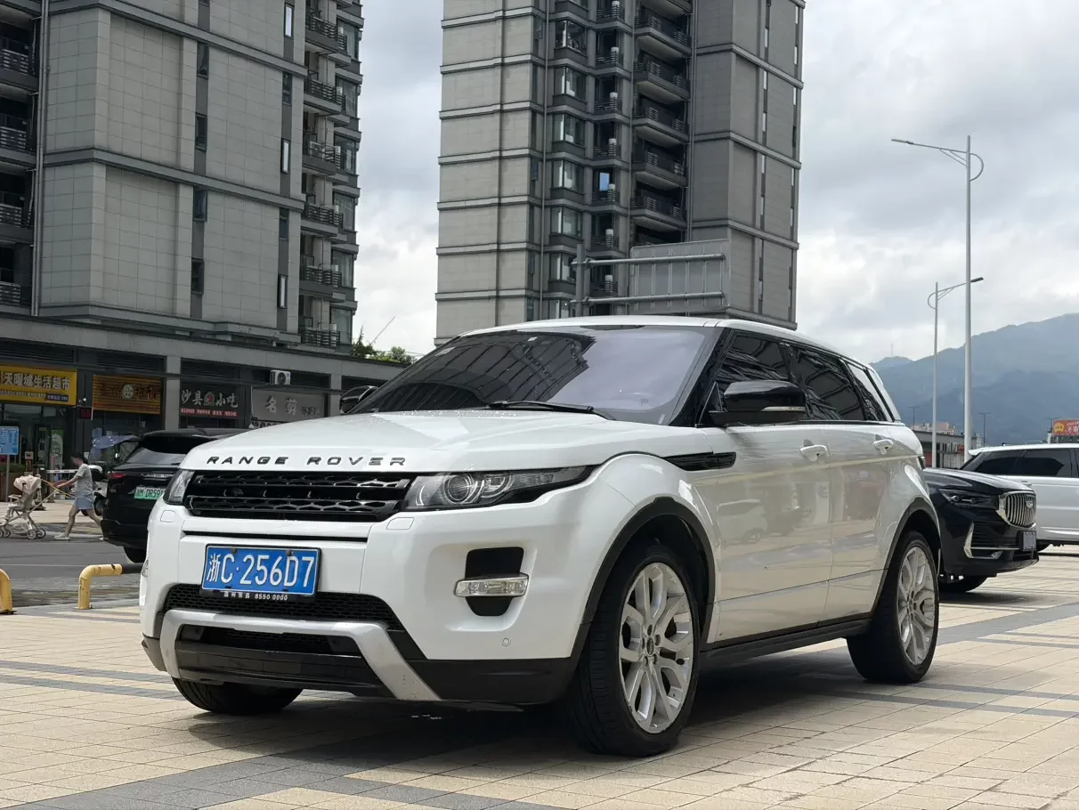 Land Rover Range Rover Evoque  из Китая