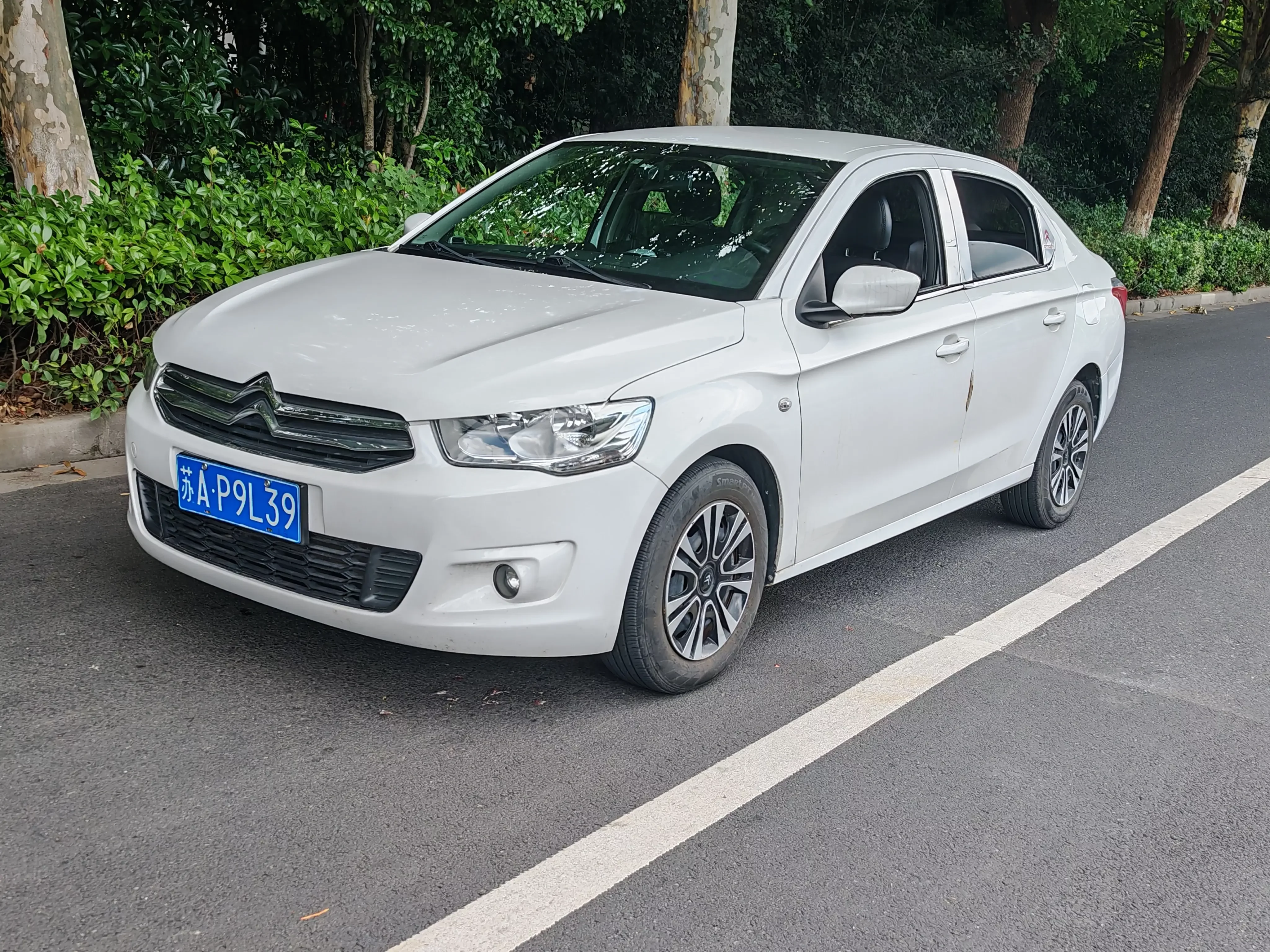 Citroën Elysee  из Китая