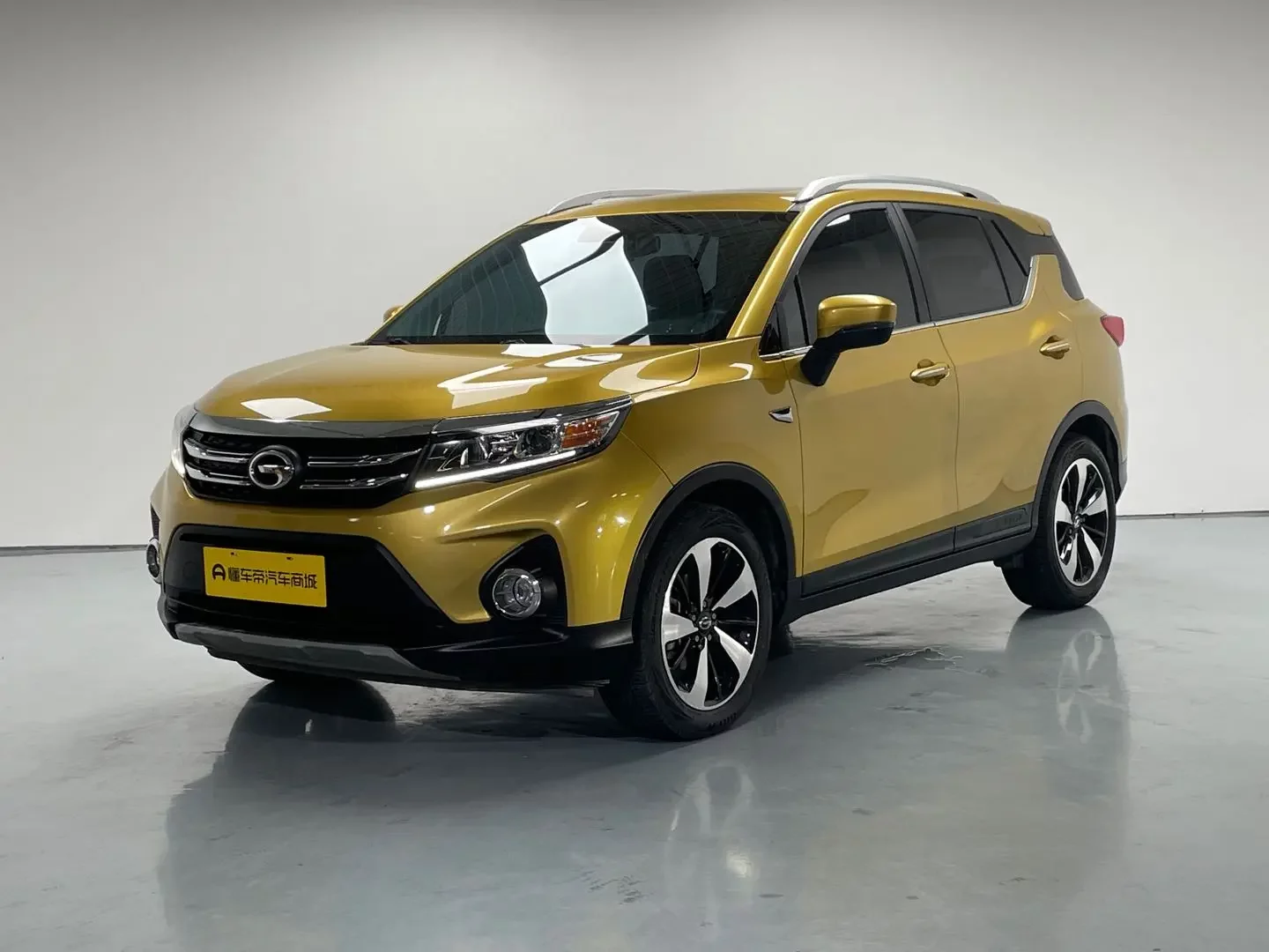 GAC Trumpchi GS3  из Китая