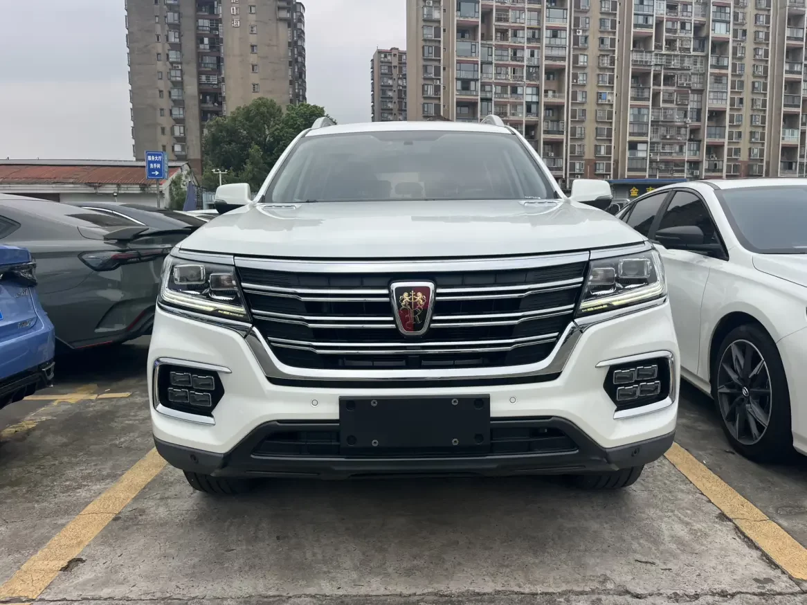 Roewe RX8