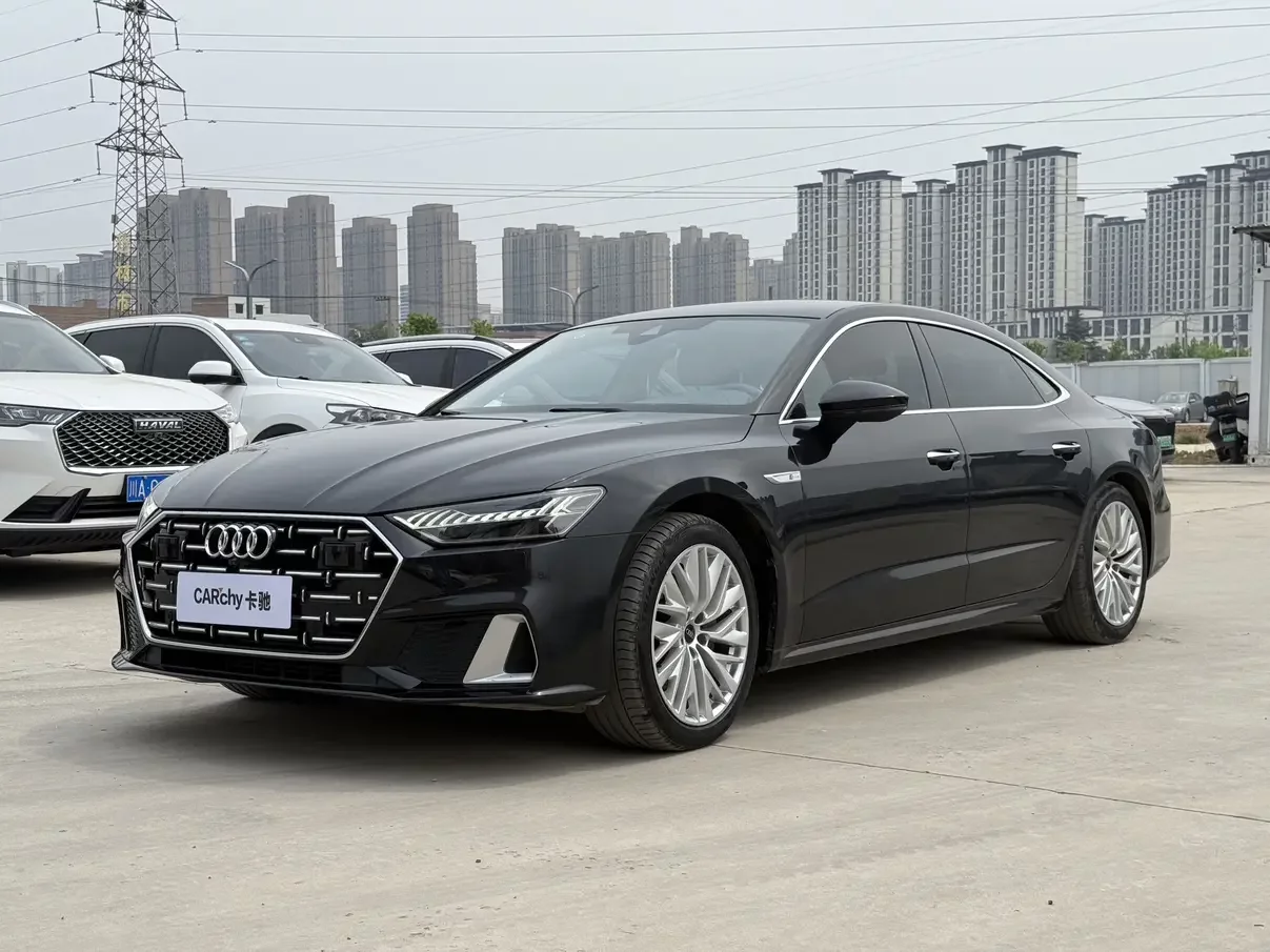 Audi A7L  из Китая