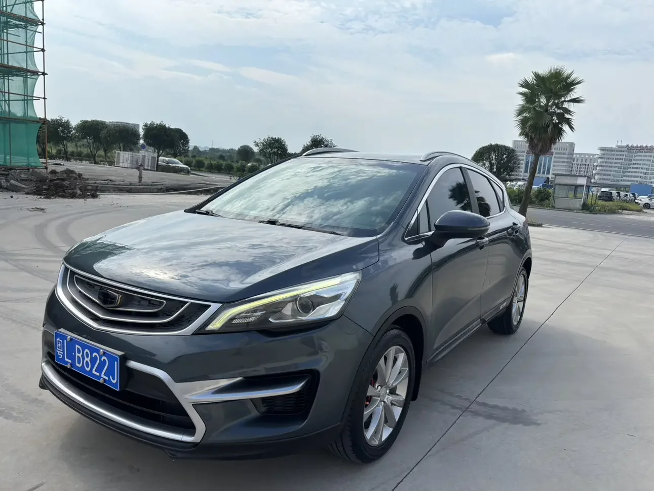 Geely Emgrand GS