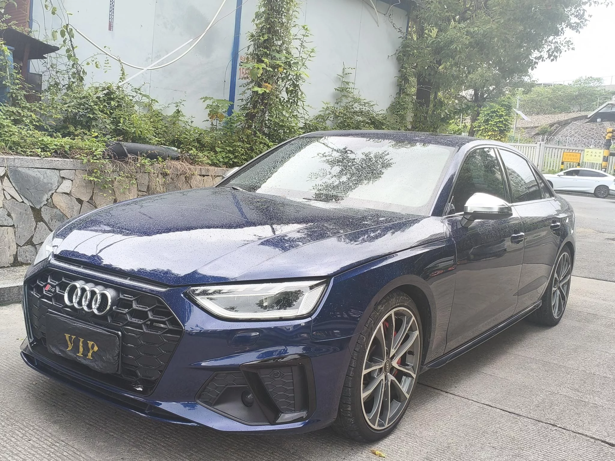 Audi S4  из Китая