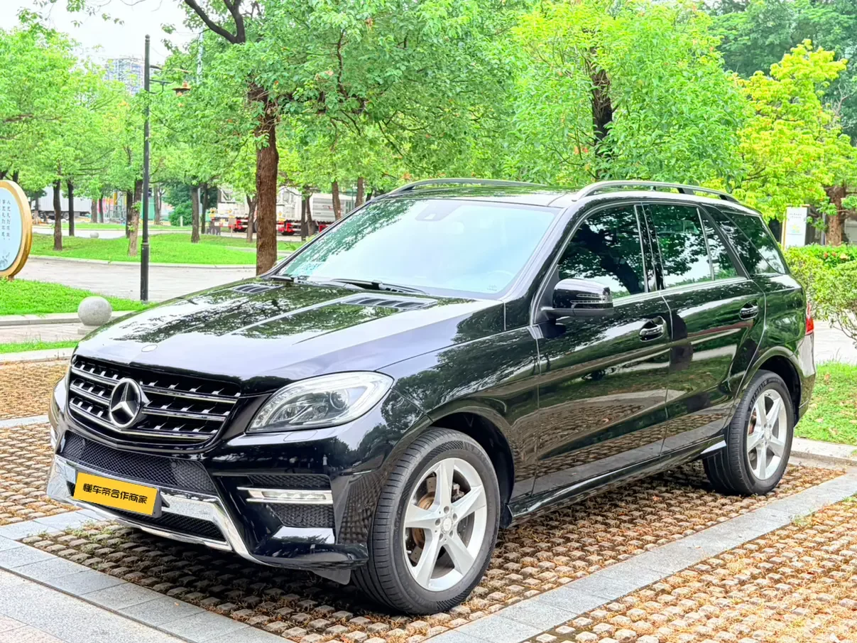 Mercedes-Benz M Class