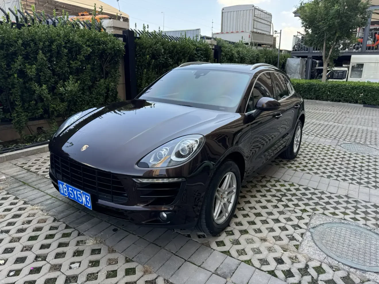 Porsche Macan  из Китая