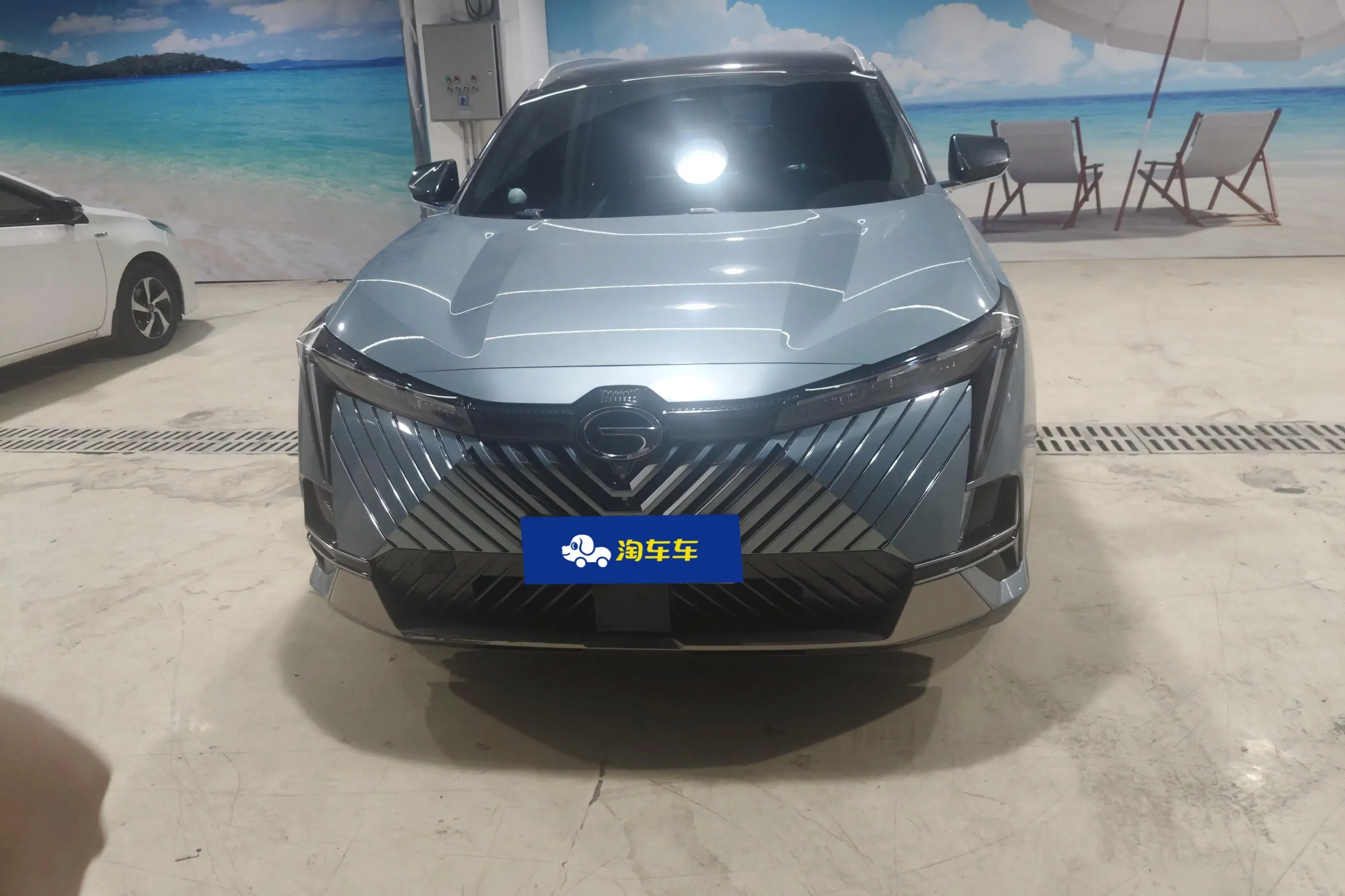 GAC Trumpchi Empow  из Китая