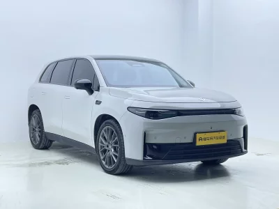 Leapmotor C10