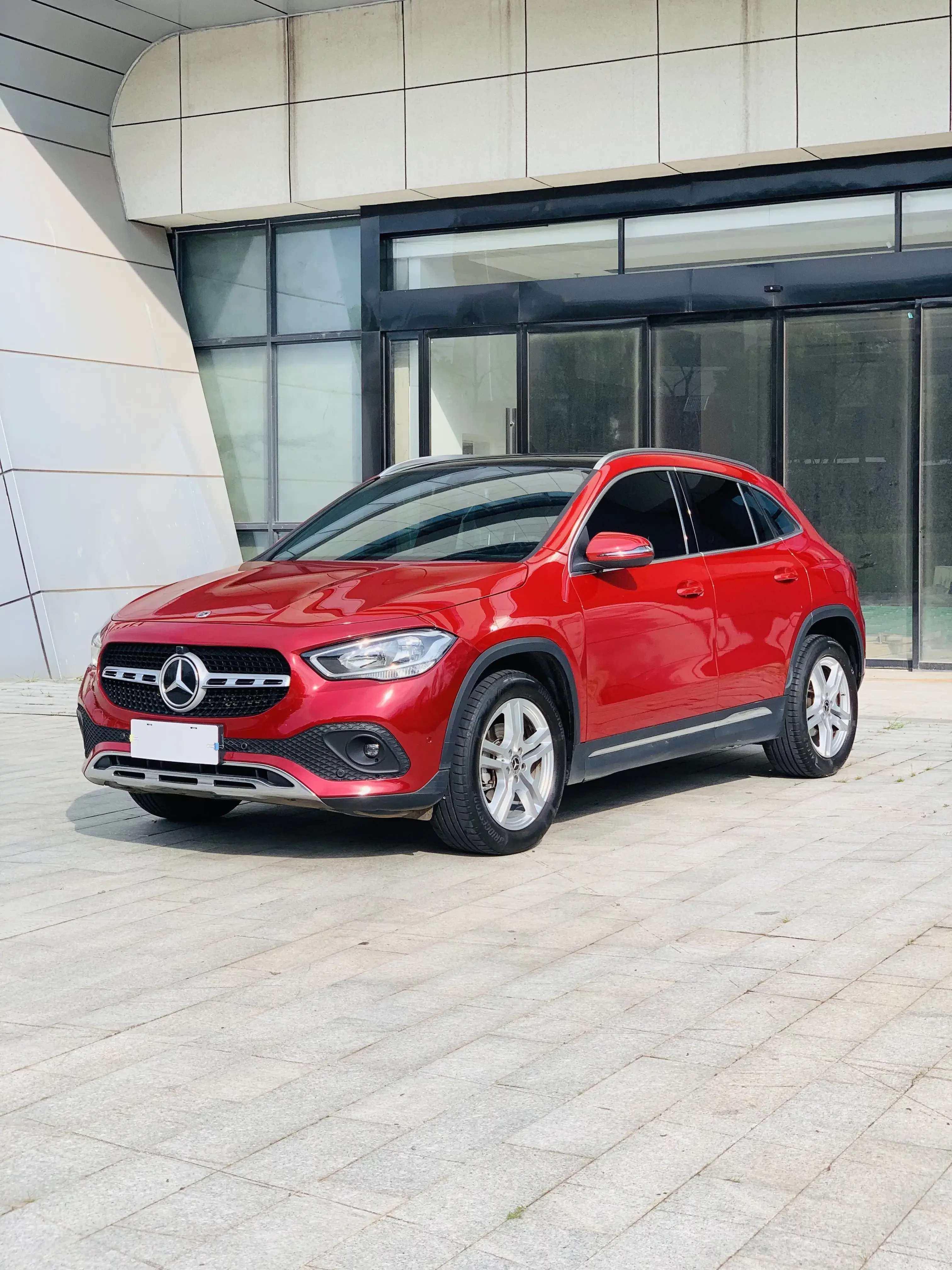 Mercedes-Benz GLA