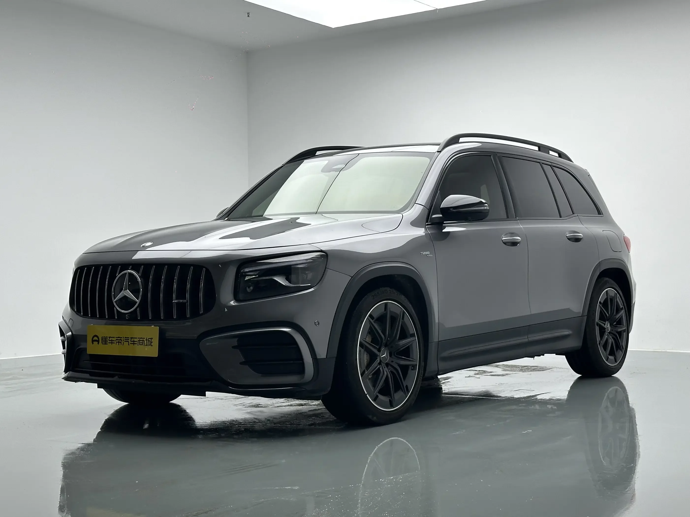 Mercedes-Benz GLB AMG